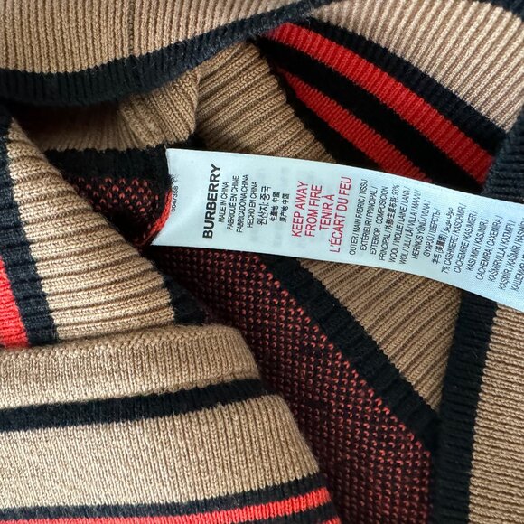 Burbery Wool & Cashmere Cardigan - Picture 7 of 8